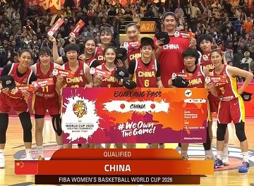 开云-中国女篮晋级26年世界杯！王思雨笑得很开心，不断与张子宇互动
